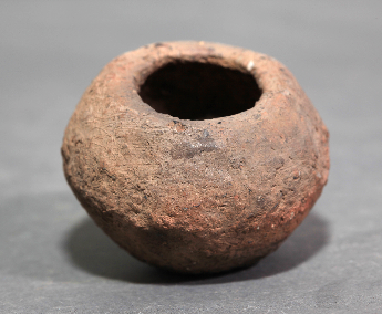 夹砂红陶小罐