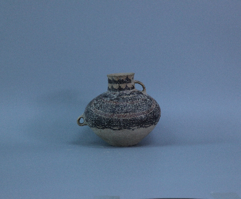 锯齿垂弧高低双耳彩陶壶